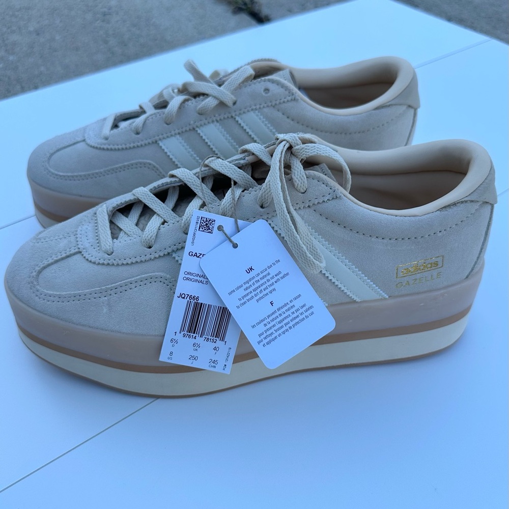 adidas Gazelle Cream Sneakers